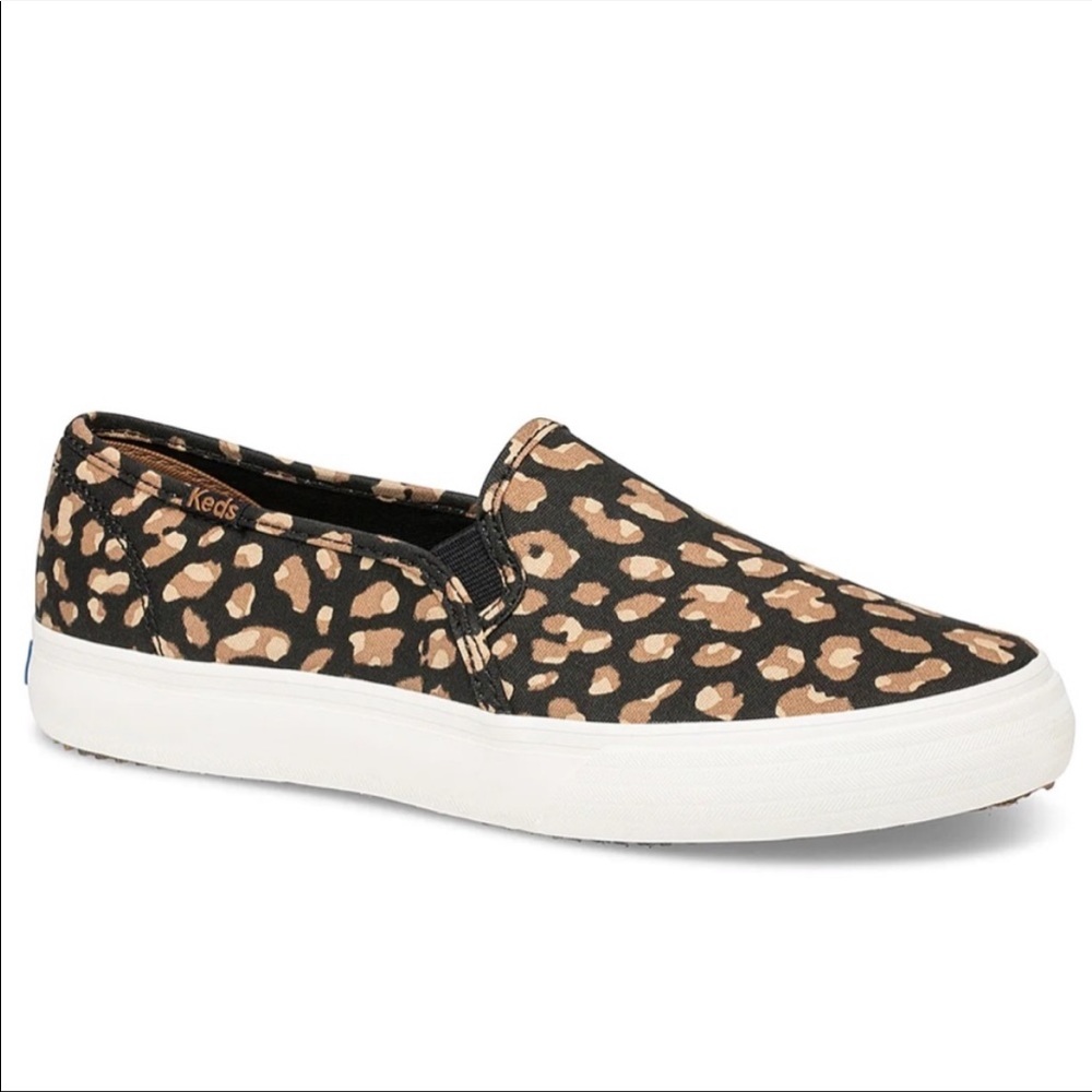 Women’s slip on shoes